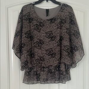 Black and Gray Flutter Sleeve Boxy Blouse